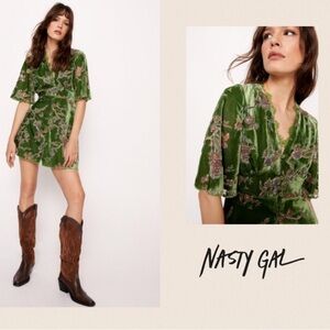 Green floral velvet dress from nasty gal with lace detailing size 14